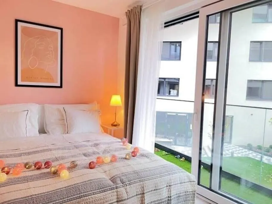 Apartment B104 - Liberty Bridge Lovely Home With Free Parking Budapest