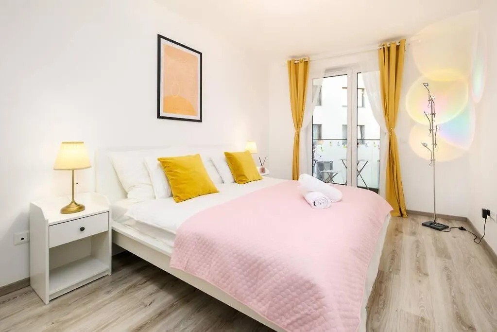 B104 - Liberty Bridge Lovely Home With Free Parking Budapest Apartment